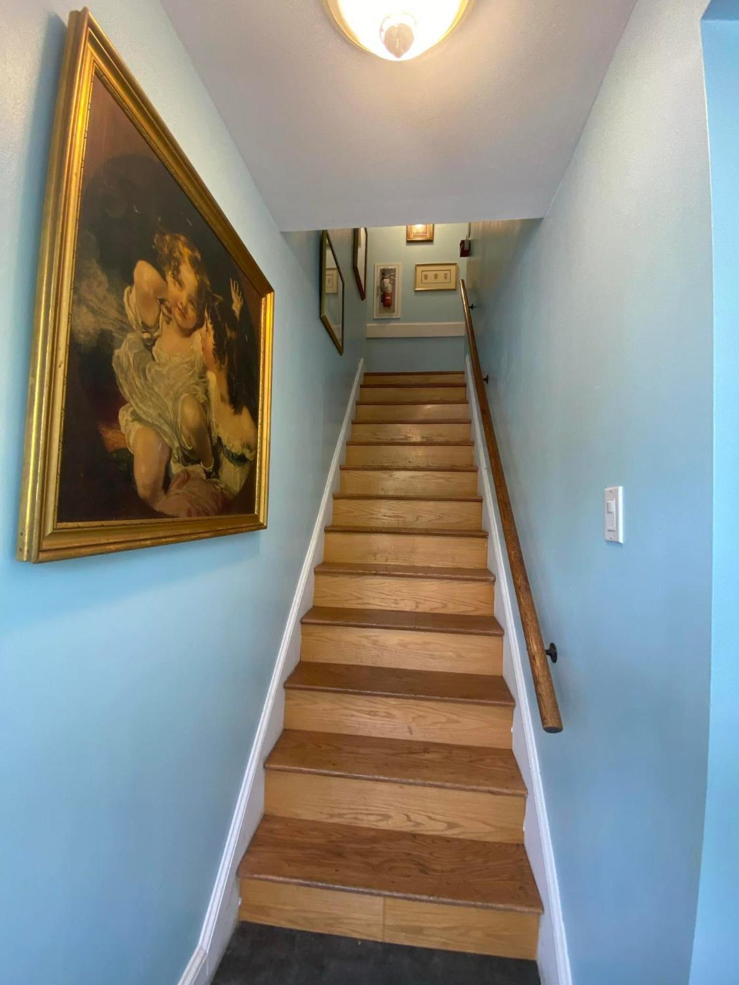 Greystone Manor Bed & Breakfast Bird-in-Hand Exterior photo